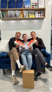 leipziger-laufladen-blaue-couch-trio